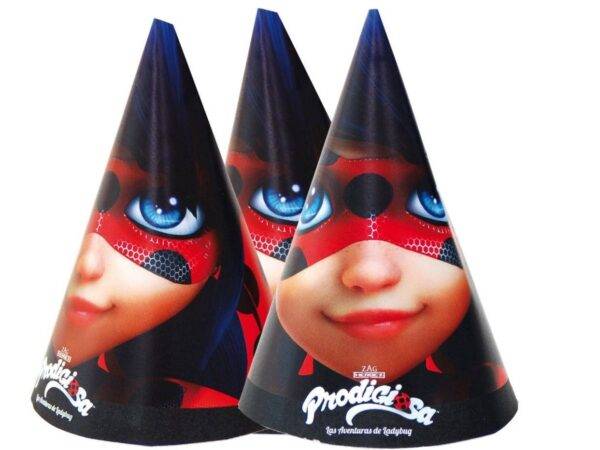 Chapéus cone para festa de aniversário do tema Ladybug