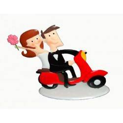 FIGURA METÁLICA BOLO VESPA VERMELHO