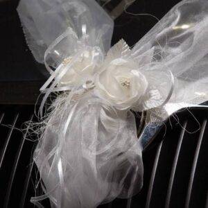 Decoração para carro guirlanda de casamento