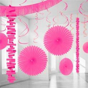 Redemoinhos de suspensão cor-de-rosa do aniversário 13