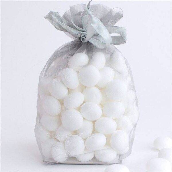 Sacos de organza branco com bolinhas