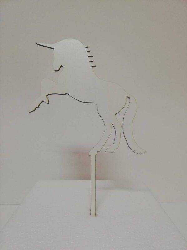 Topper “unicórnio elevado” branco