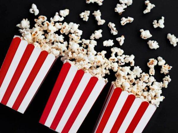 5 CAIXAS DE PIPOCAS RISCAS VERMELHO